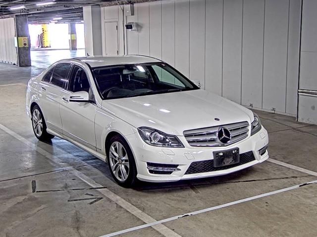 123 Mercedes benz C class 204049 2013 г. (ZIP Osaka)